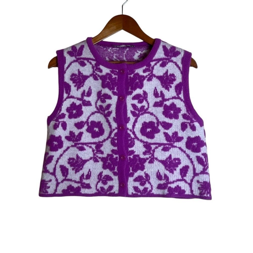 Zara purple wool blend sweater vest. Size‎ medium